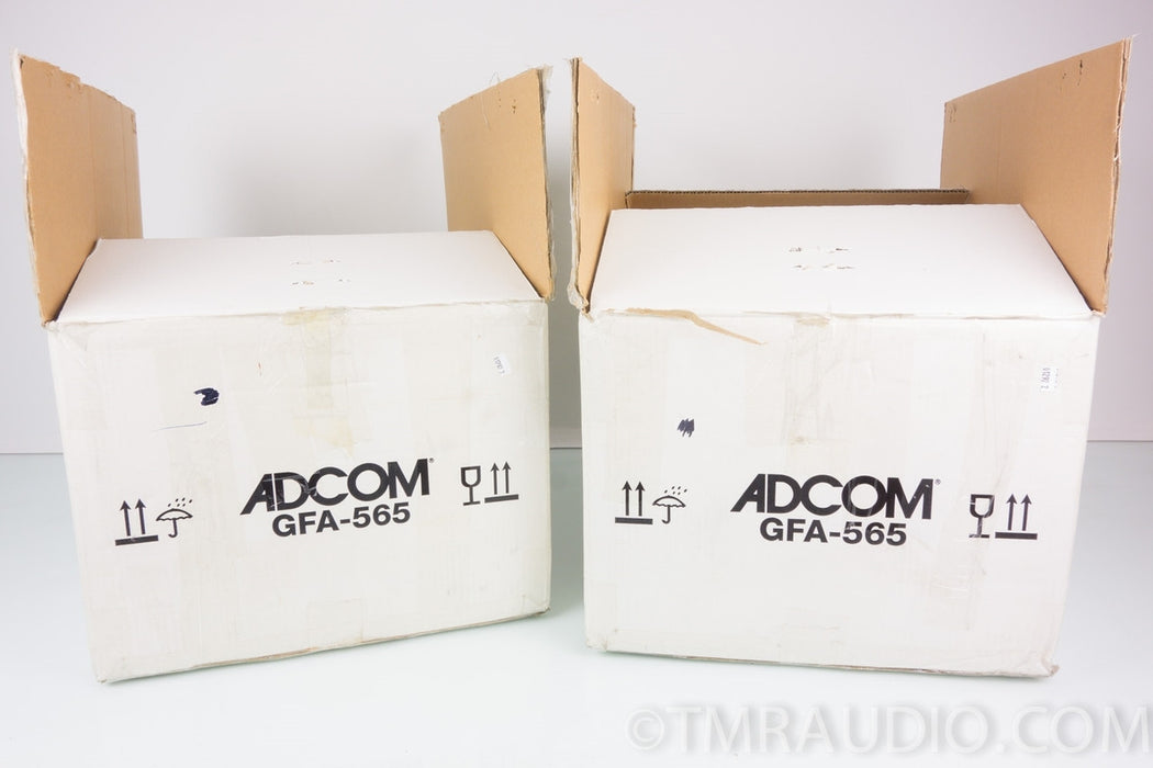 Adcom GFA-565 Monoblock Power Amplifier