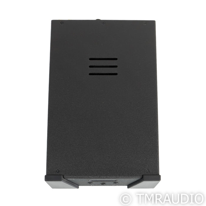 Wyred 4 Sound DAC-2v2 D/A Converter; Femto Clock Upgrade