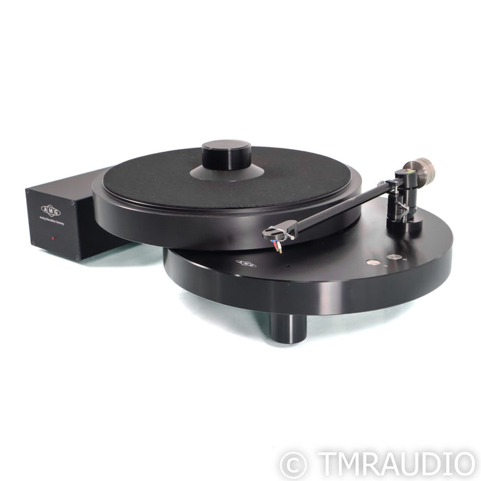 AMG Giro Belt Drive  Turntable (No Cartridge)