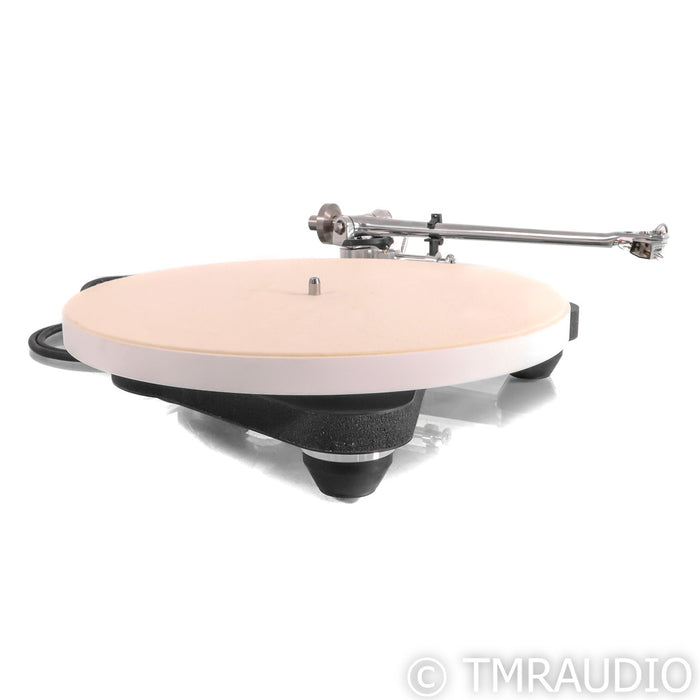 Rega Planar 10 Belt-Drive Turntable; Apheta 3 MC (Open Box)