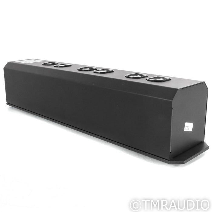GigaWatt PF-2 EVO Filtering AC Power Distributor