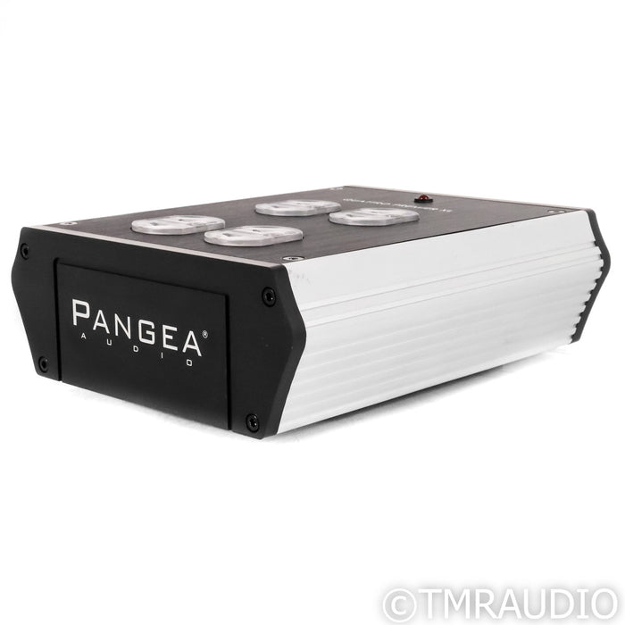 Pangea Audio Quattro Premier XL AC Power Distributor