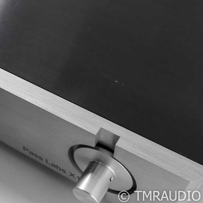 Pass Labs X1 Stereo Preamplifier