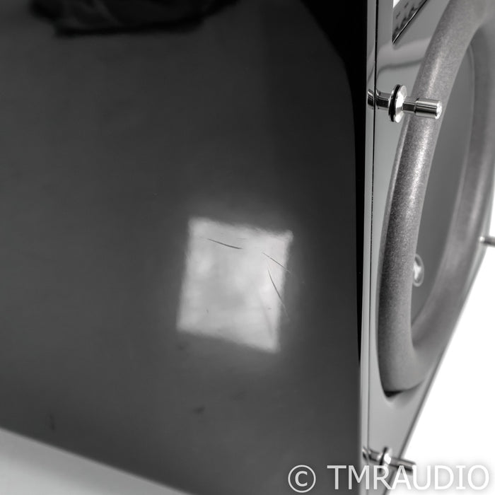 JL Audio Fathom F110 v1 10" Powered Subwoofer; Gloss Black