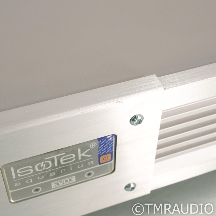 IsoTek Evo3 Aquarius AC Power Line Conditioner