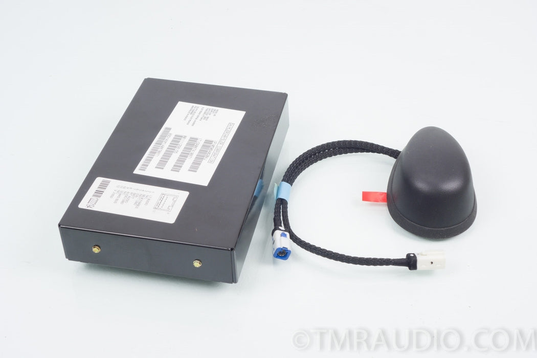 Mopar Sirius Satellite Radio Receiver 82206488AB in Factory Box