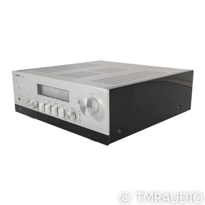 Yamaha R-N2000A Stereo Network Receiver