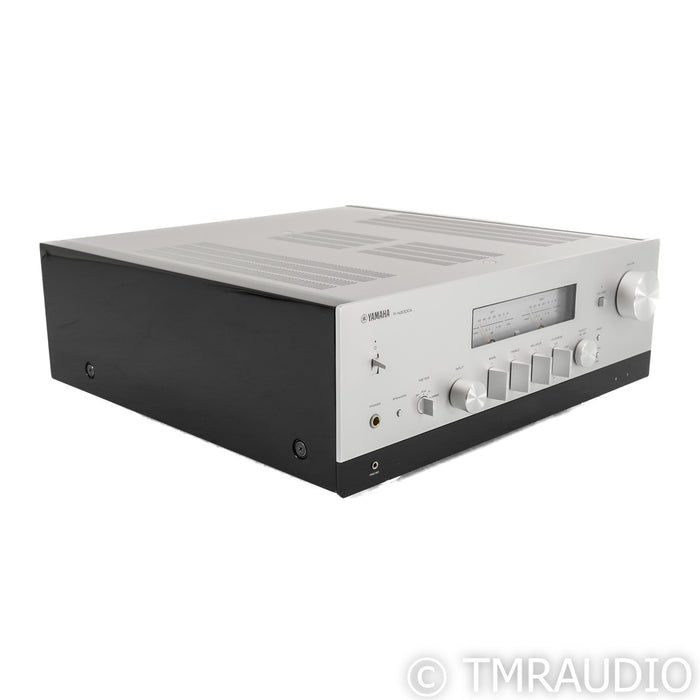 Yamaha R-N2000A Stereo Network Receiver
