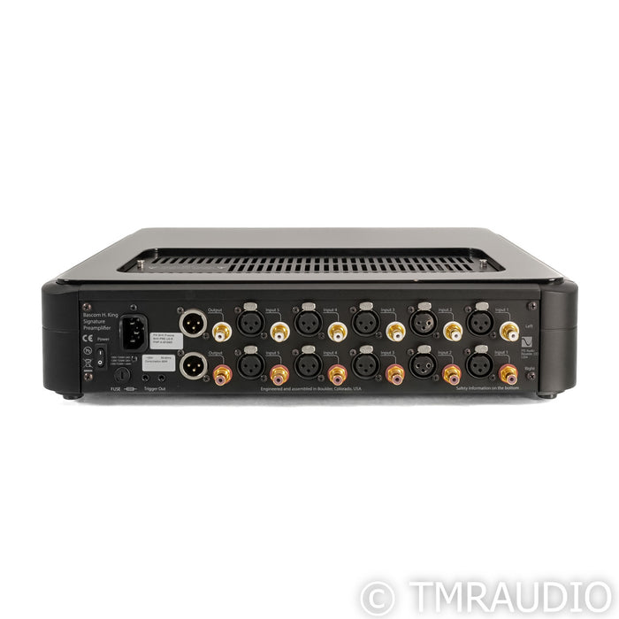 PS Audio BHK Signature Stereo Tube Hybrid Preamplifier