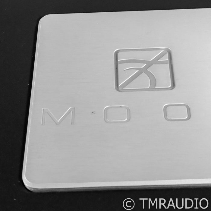 SimAudio Moon 740P Stereo Preamplifier