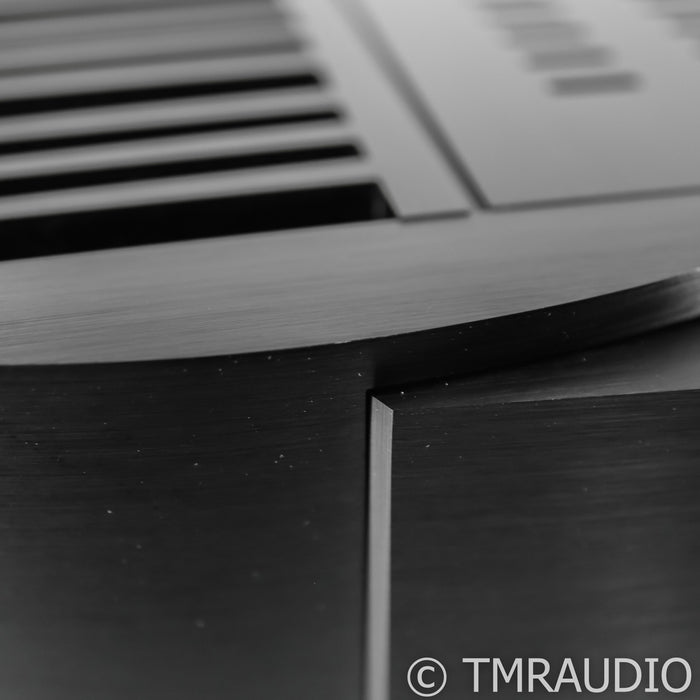 Mark Levinson No. 534 Stereo Power Amplifier