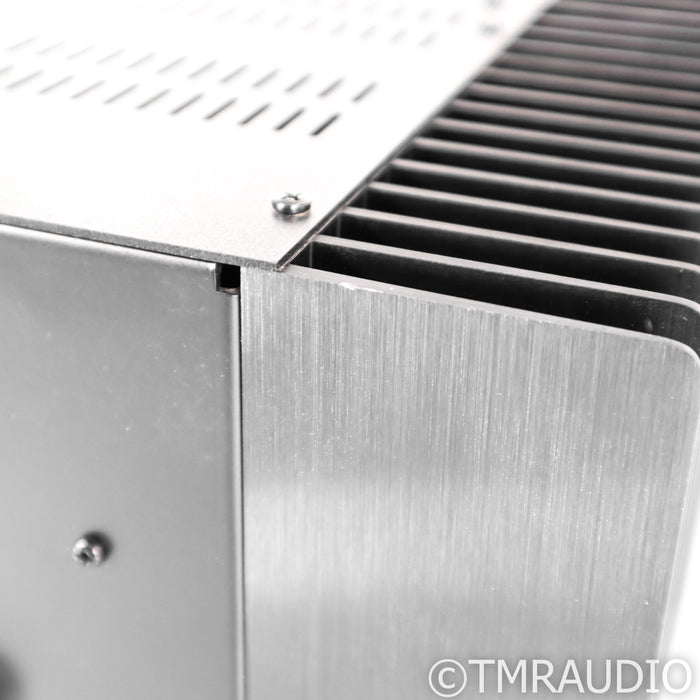 Adcom GFA-565se Stereo Power Amplifier
