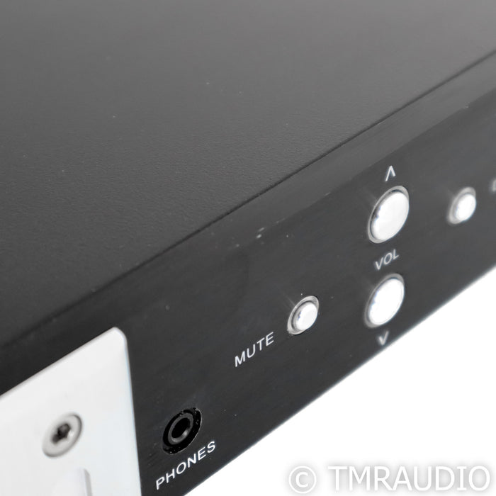 Emotiva XDA-2 DAC; D/A Converter