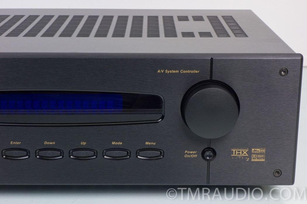 B&K Components Reference 50 A/V Preamp / Processor SE Pkg in Factory Box