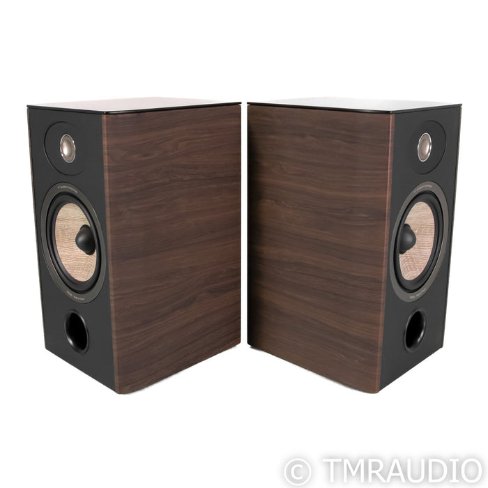 Focal Aria 906 Bookshelf Speakers; Noyer Vinyl Pair