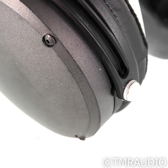 Aurorus Audio Australis Closed Back Headphones