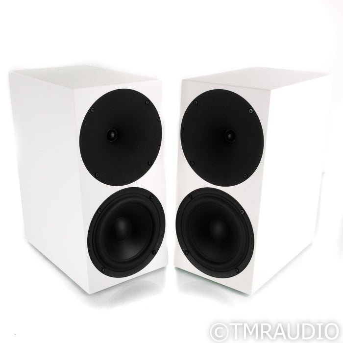 Buchardt Audio A500 Wireless Powered Bookshelf Speakers; White Pair