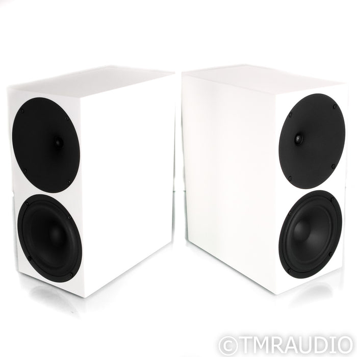 Buchardt Audio A500 Wireless Powered Bookshelf Speakers; White Pair