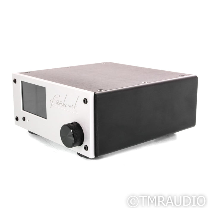 Benchmark Media LA-4 Stereo Preamplifier