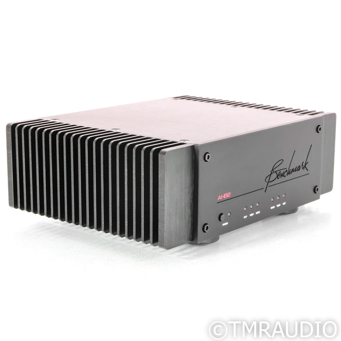 Benchmark AHB2 Stereo Power Amplifier (Open Box)