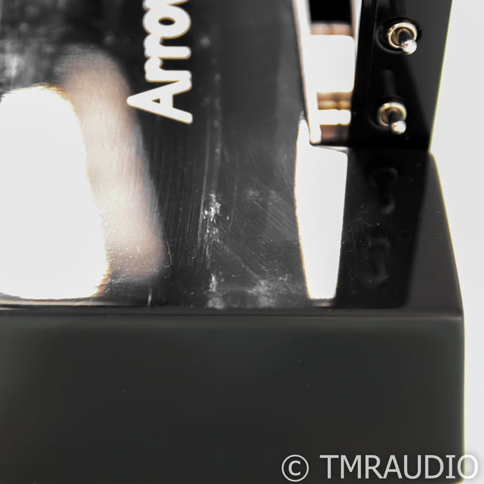 REL Acoustics Arrow Wireless Transmitter; Version 2