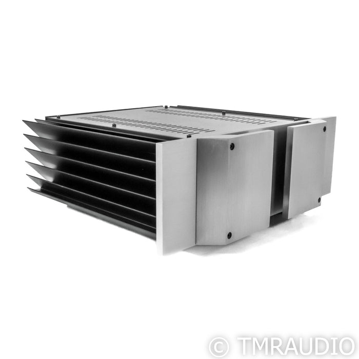 Pass Labs X5 5-Channel Power Amplifier