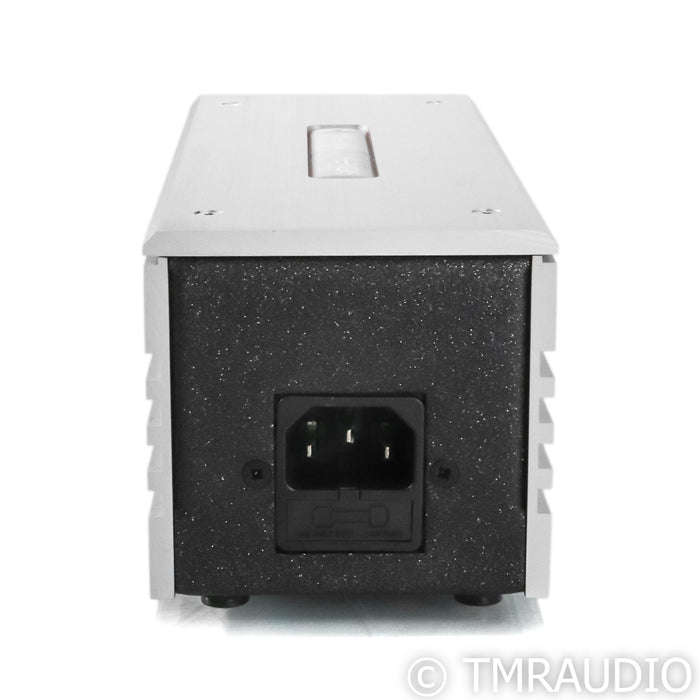 IsoTek EVO3 Syncro Uni DC Blocker Power Conditioner; w/ Two Premier Power Cables