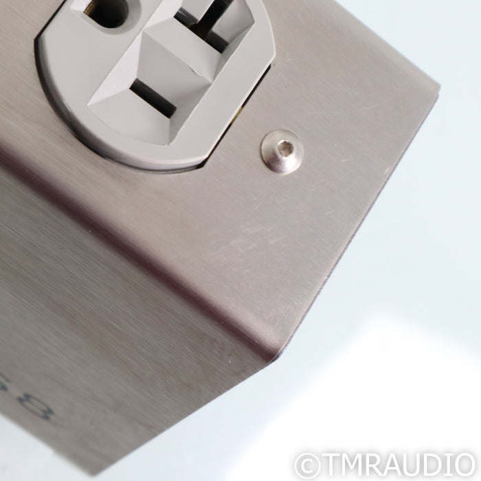 Shunyata Research Venom PS8 AC Power Distributor; PS-8