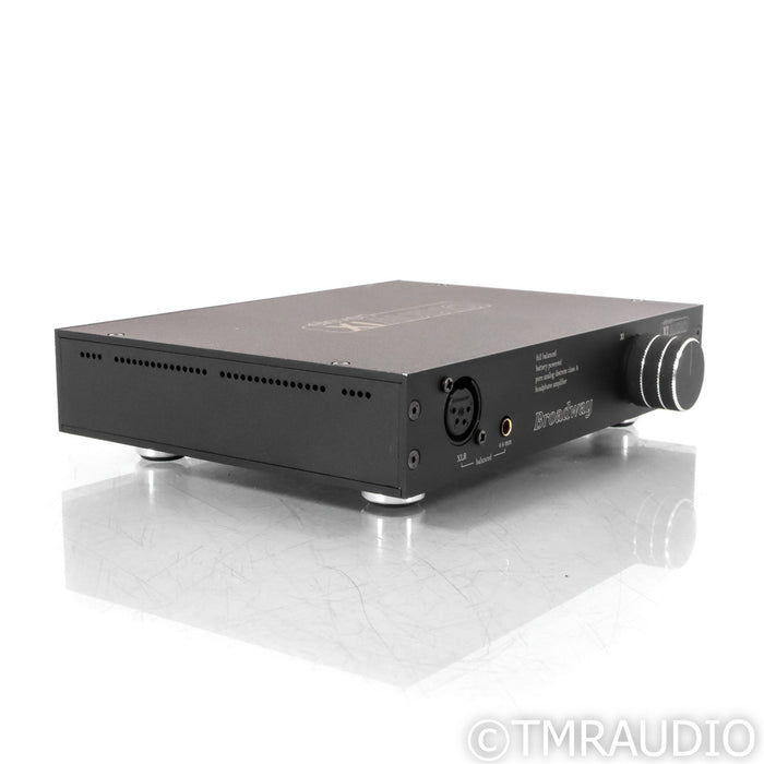 Eleven XI Audio Broadway Headphone Amplifier