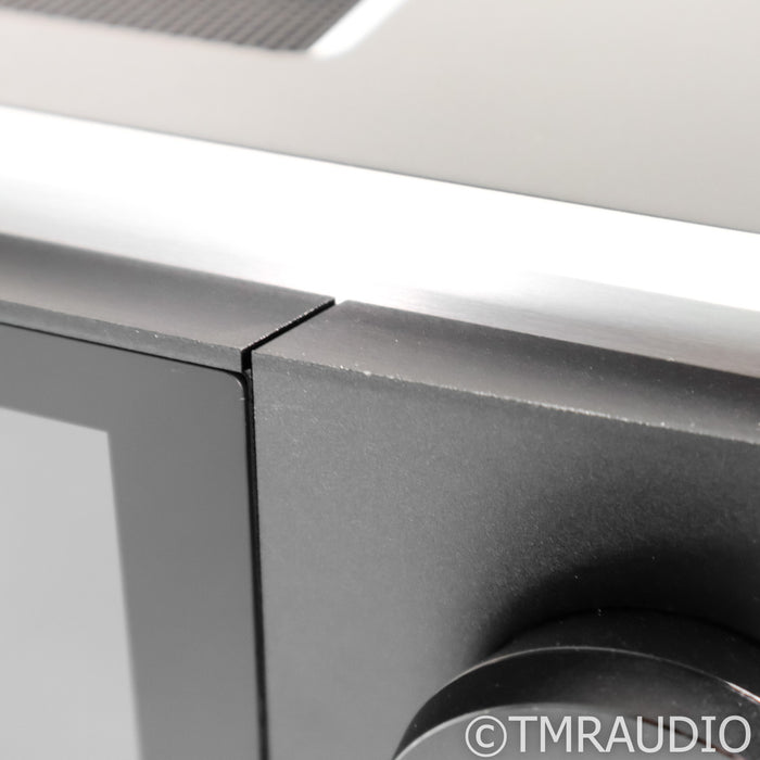 NAD Electronics M66 BluOS Streaming DAC & Preamplifier; MM & MC Phono