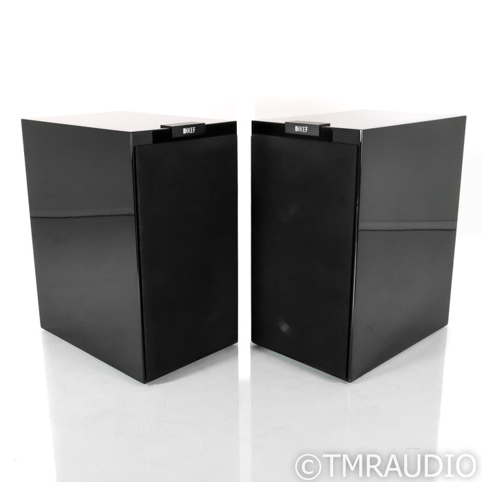 KEF R300 Bookshelf Speakers; Black Pair