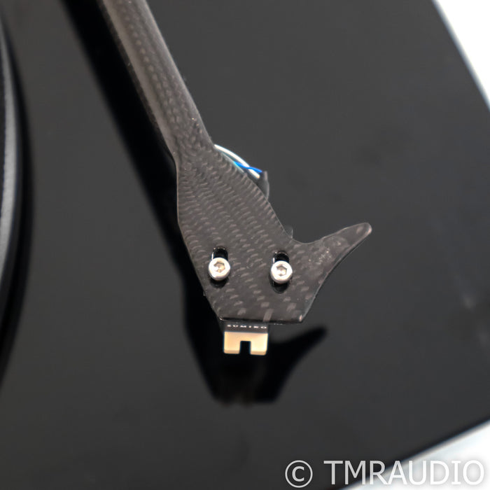 Pro-Ject Debut Carbon EVO Belt Drive Turntable; Black w/ Sumiko Rainier MM