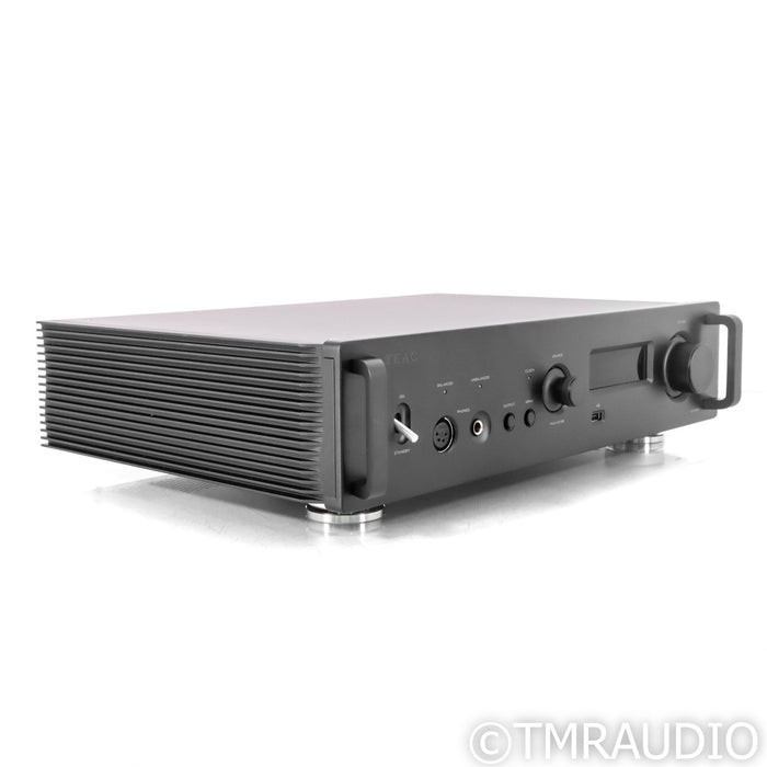 TEAC UD-701N DAC & Network Streamer (Show Display, Warranty)