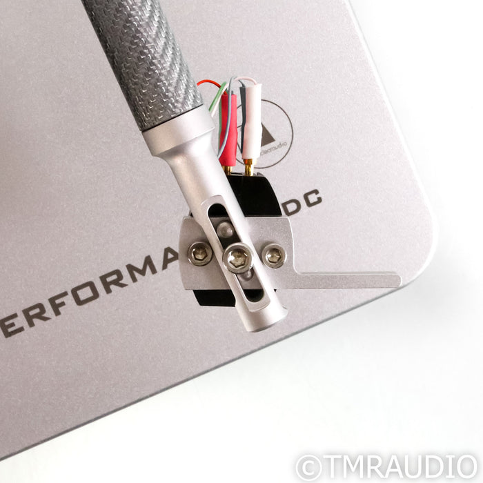 Clearaudio Performance DC Belt Drive Turntable; Silver w/ Performer V2 MM