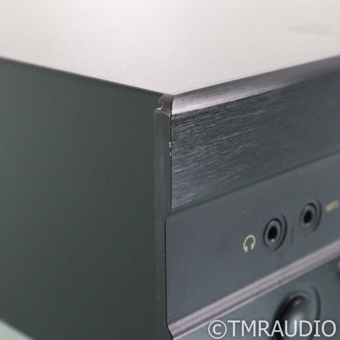 Parasound NewClassic Model 2100 2.1 Channel Preamplifier; MM & MC Phono