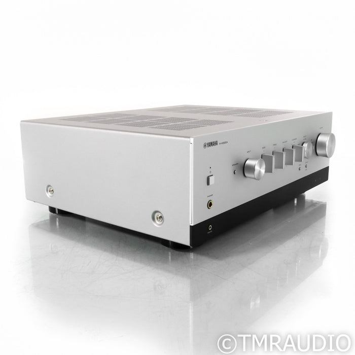 Yamaha R-N1000A Stereo Network Receiver; MM Phono (Mint / Unused)