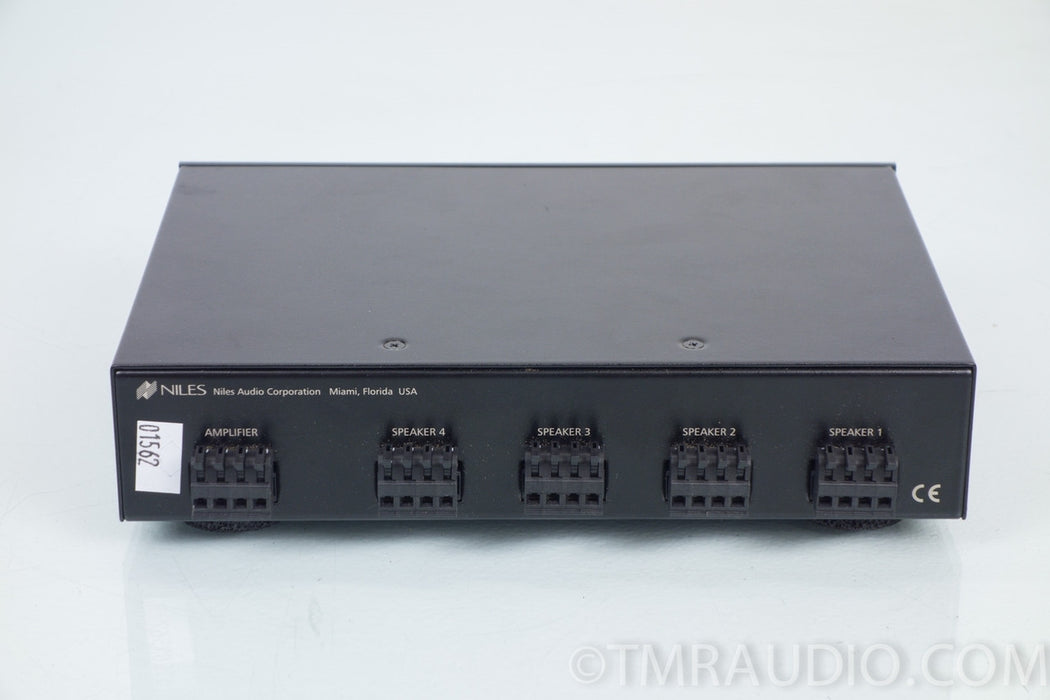 Niles SS-4 Speaker Selector / Switch System