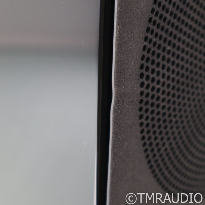 KEF R3 Bookshelf Speakers; Piano Black Pair