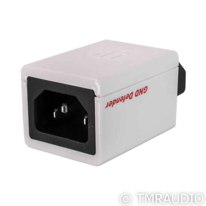iFi Audio GND Defender Ground Loop Eliminator