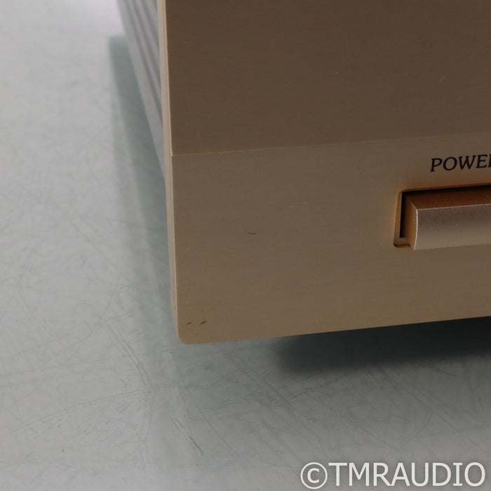 Accuphase T-1100 Stereo FM Tuner