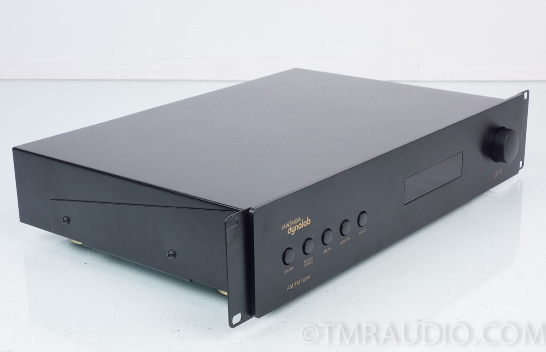 Magnum Dynalab DT-5 AM / FM Tuner in Factory Box