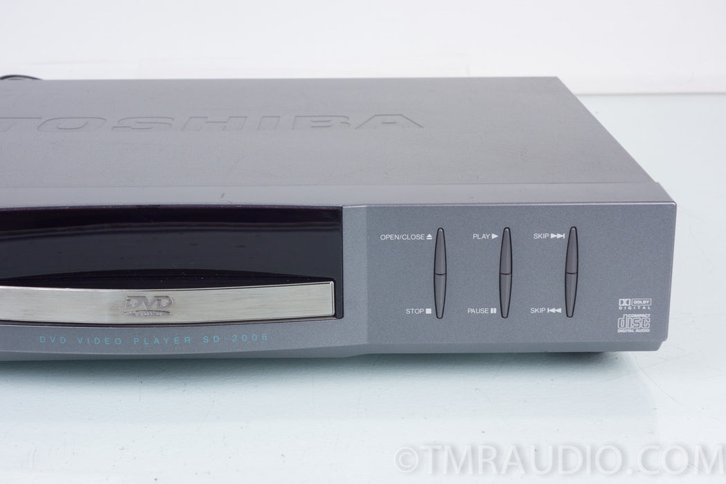 Toshiba SD-2006 CD / DVD Player