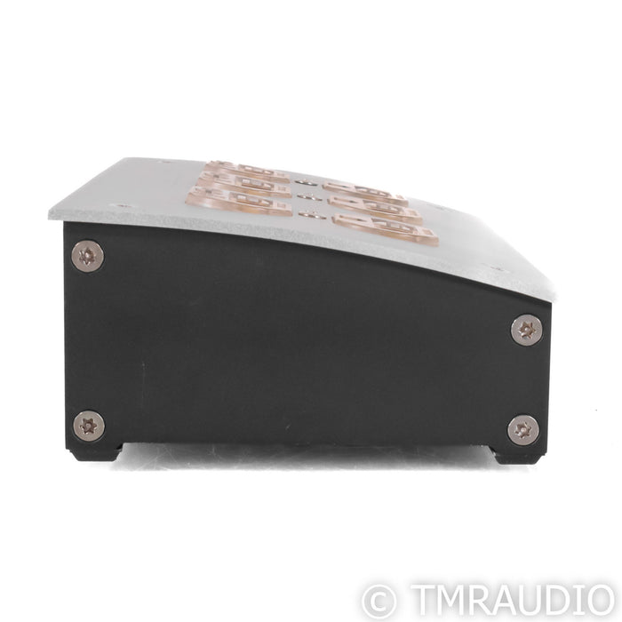 Furutech e-TP60 AC Power Line Distributor