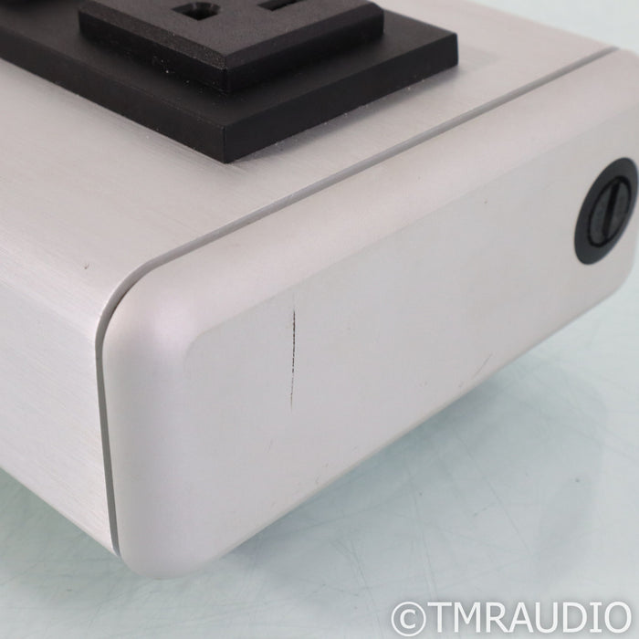 Nordost QRT QBase 8 MKII Power Distributor; QB8 (Open Box)