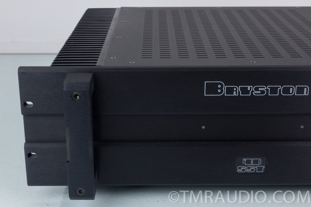 Bryston 4B-SST-120 Amplifier in Factory Box