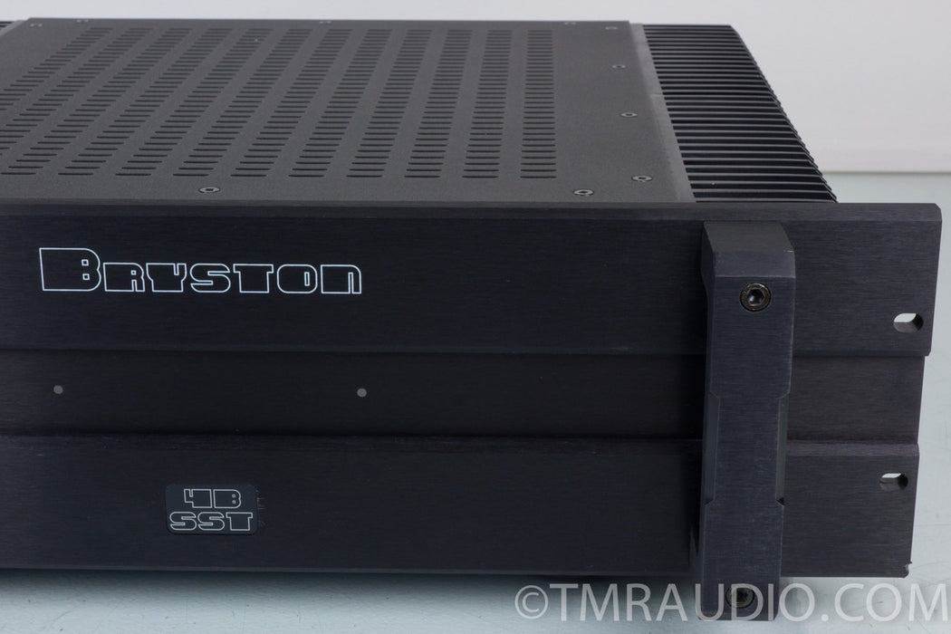Bryston 4B-SST-120 Amplifier in Factory Box