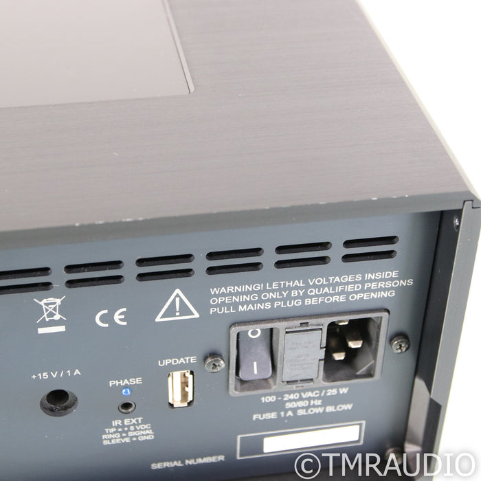 AVM Ovation PH 8.3 Tube MM & MC Phono Preamplifier (Demo w/ Warranty)