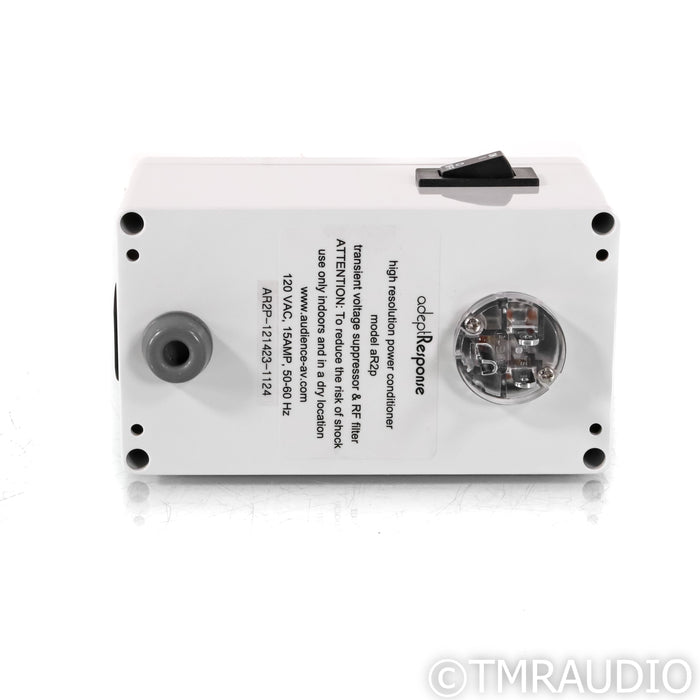 Audience Adept Response aR2p AC Power Conditioner; 15 Amp (Open Box)