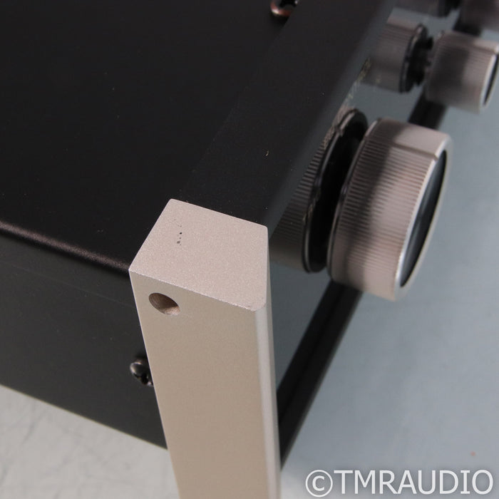 McIntosh MQ112 Environmental Equalizer