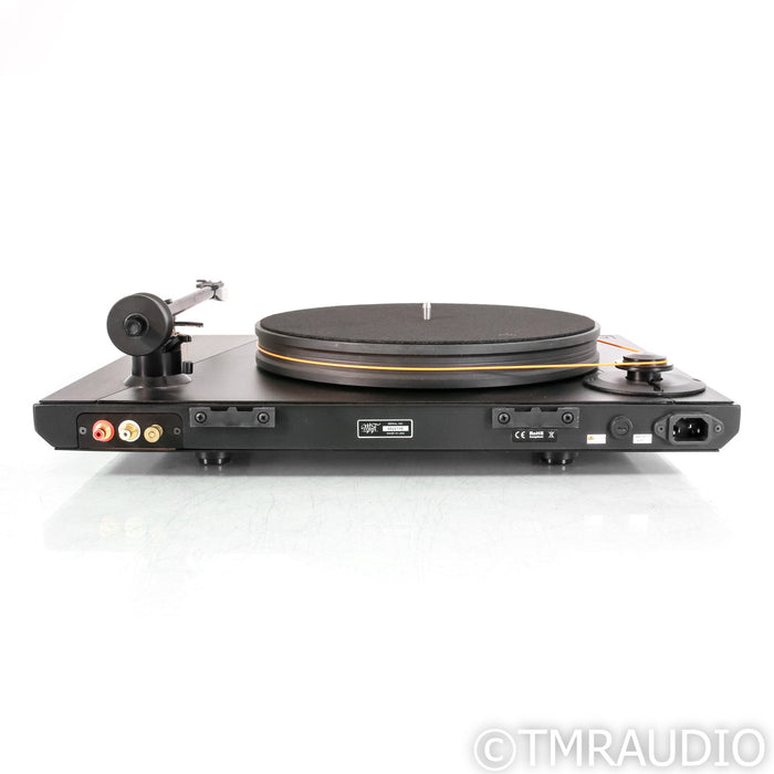MoFi UltraDeck+ Belt Drive Turntable; MoFi UltraTracker MM Cartridge